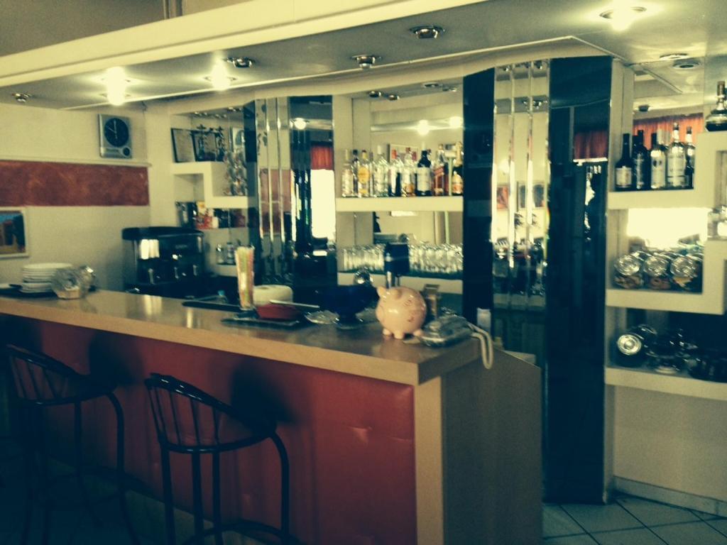 Filoxenia Hotel Солун Екстериор снимка